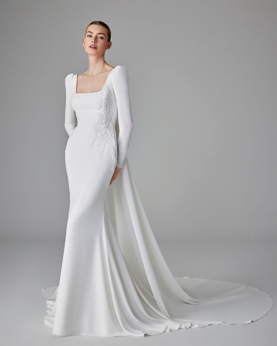 Pronovias